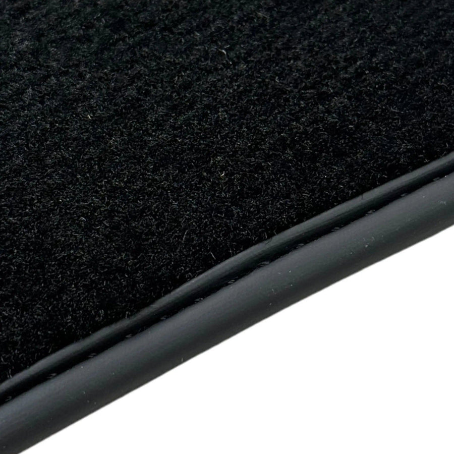 Black Floor Mats for Jeep Renegade (2014-2018) Distance Fixing Points Co-Driver 20 cm - AutoWin