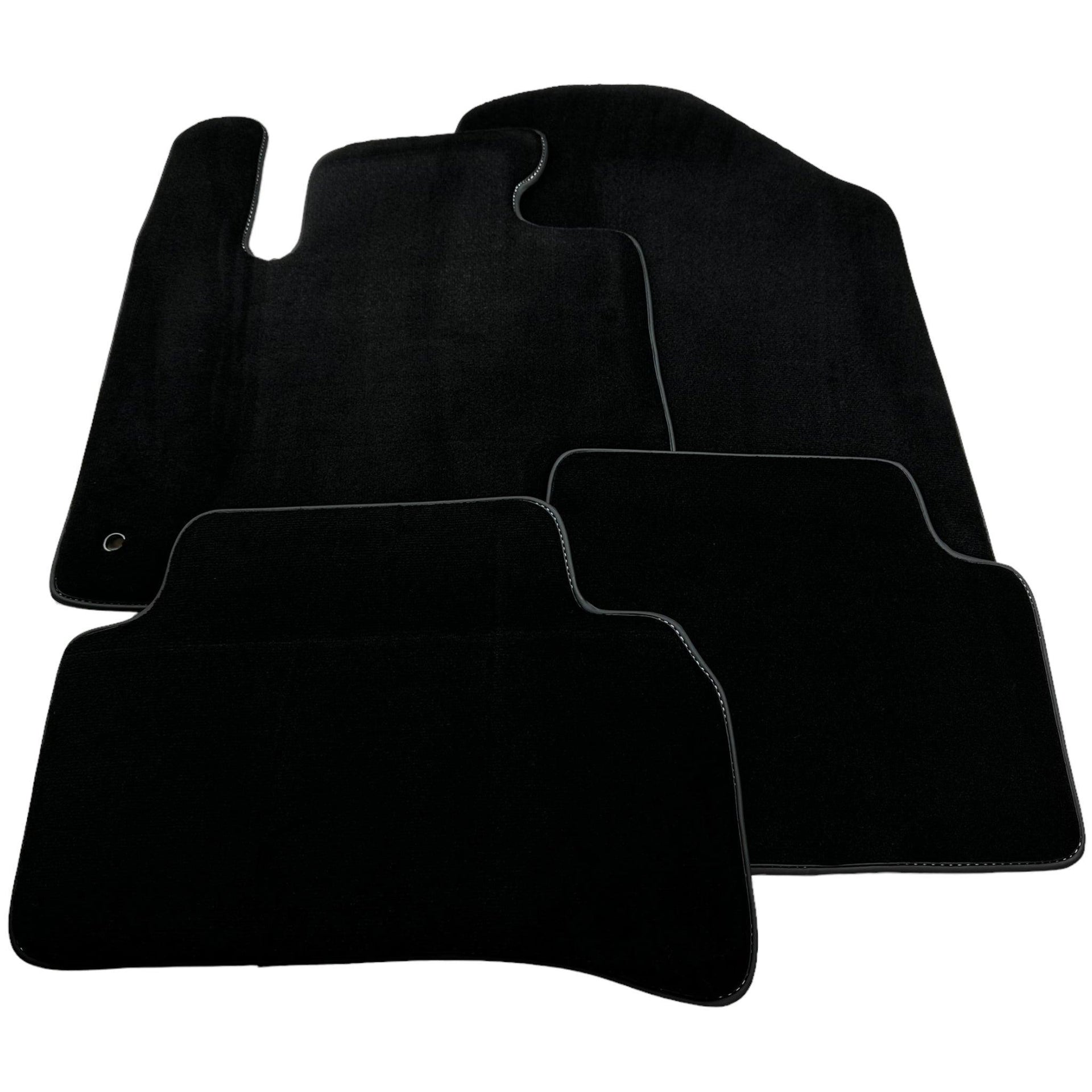 Black Floor Mats for Kia Ceed (2012-2018) Sportswagon - AutoWin