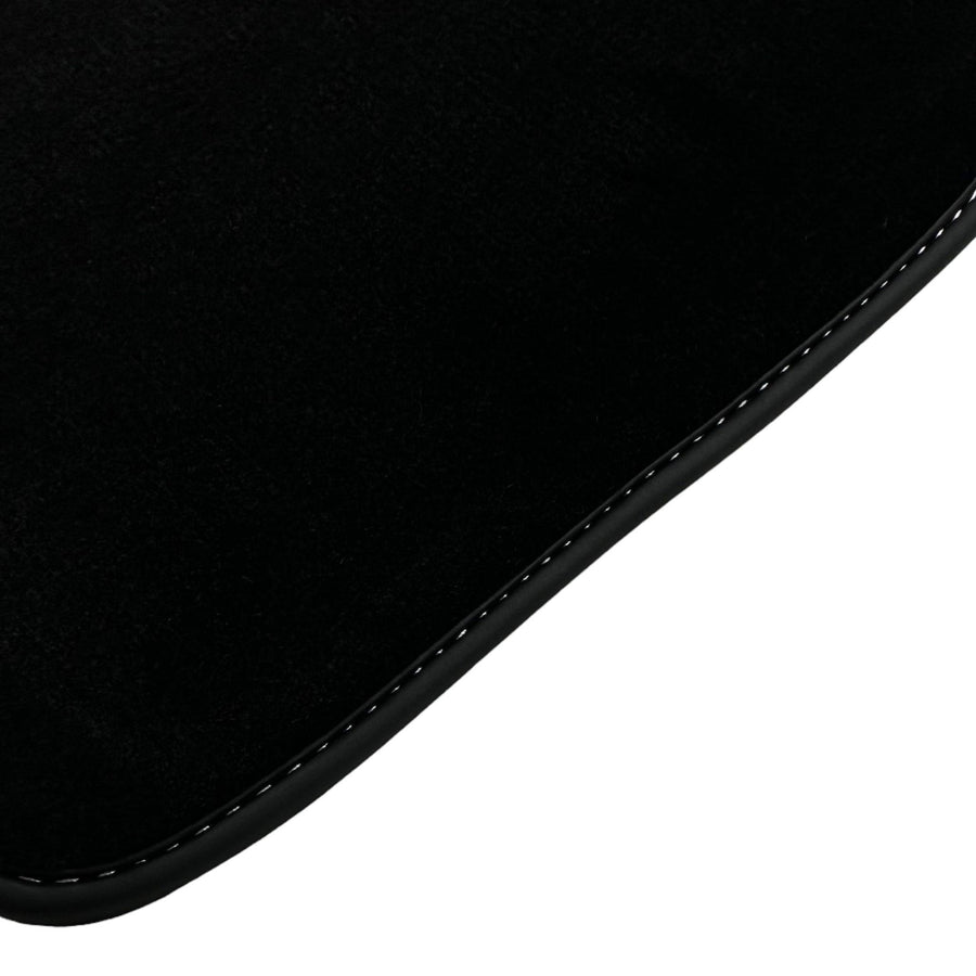 Black Floor Mats for Kia Sorento 5 Seater (2015-2020) - AutoWin