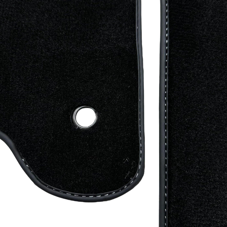 Black Floor Mats for Kia Sorento 7 Seater (2009-2012) - AutoWin
