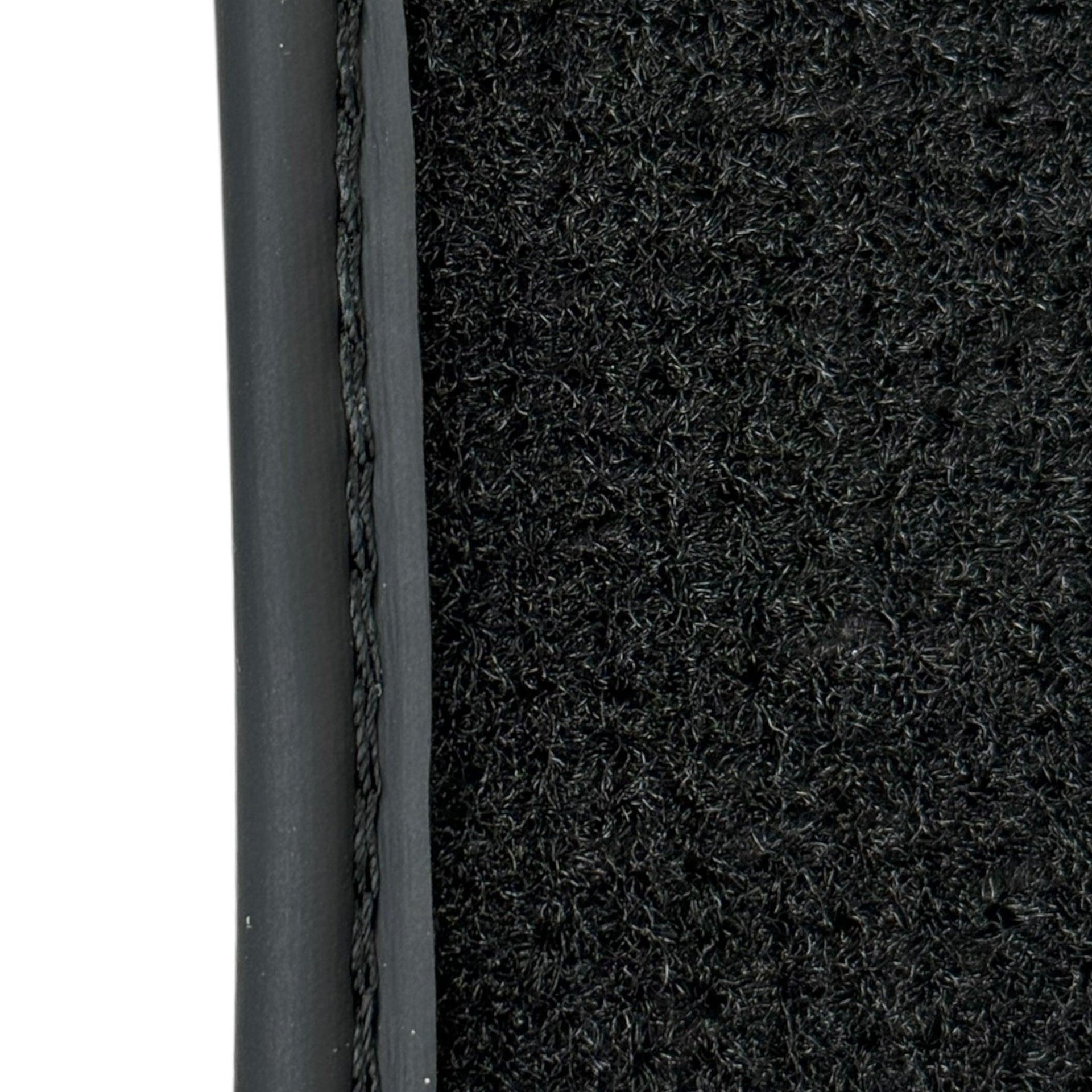 Black Floor Mats for Lamborghini Diablo (1990-2001) with Carbon Fiber - AutoWin