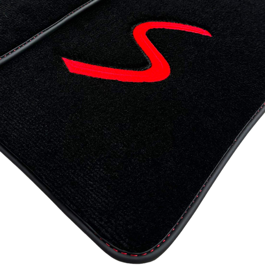 Black Floor Mats for Mini Cabrio R52 Convertible (2004-2009) - AutoWin