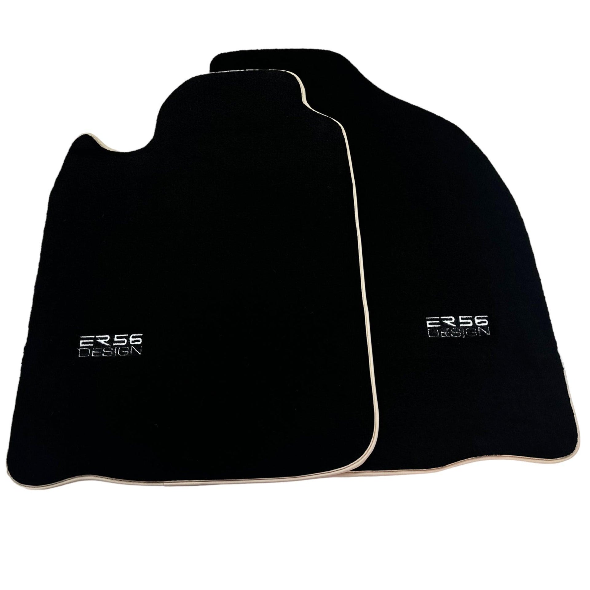 Black Floor Mats For Mitsubishi Pajero Sport (1996-2006) ER56 Design - AutoWin