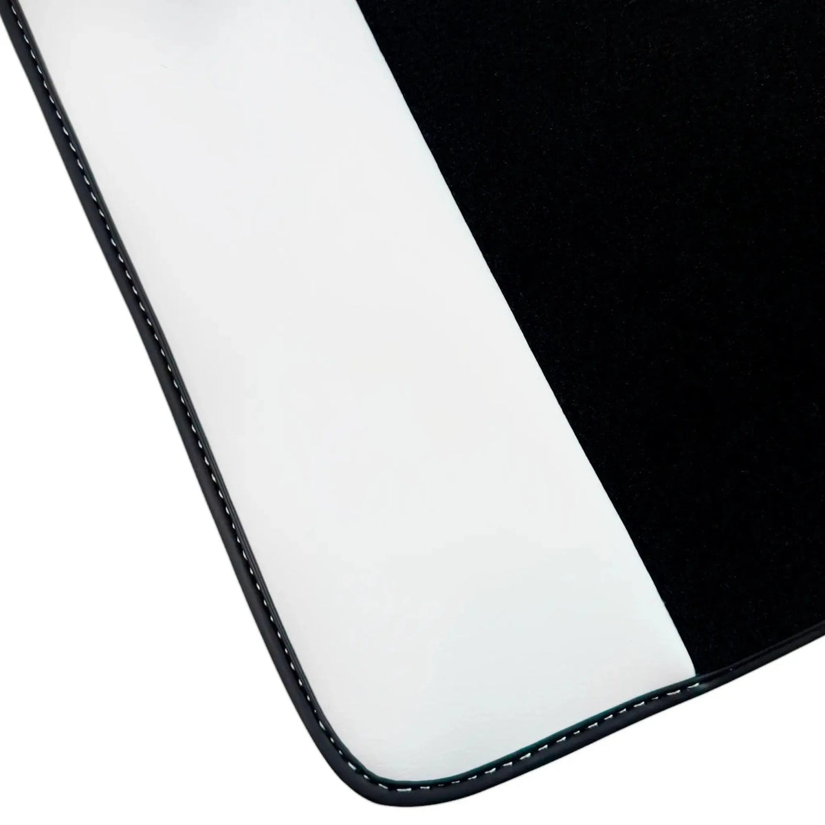 Black Floor Mats for Rolls Royce Wraith (2013–2023) with White Leather