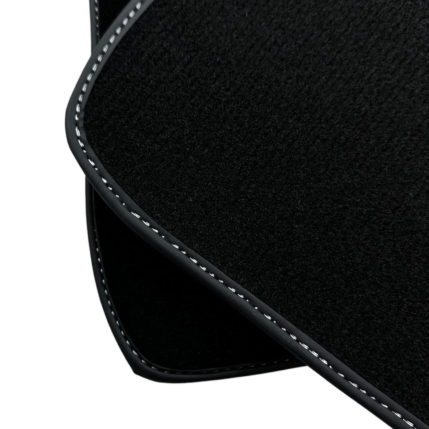 Black Floor Mats For Toyota Corolla E11 (1997-2001) - AutoWin