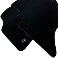 Black Floor Mats For Toyota Hilux (2005-2015) - AutoWin