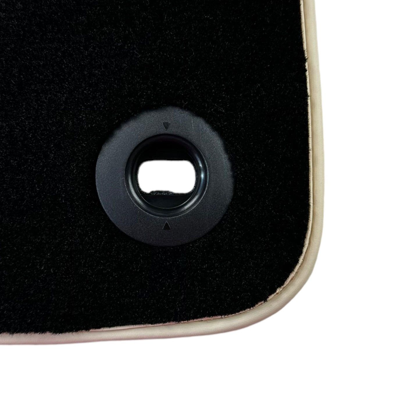 Black Floor Mats For Toyota Land Cruiser 200 (2008-2012) | Beige Trim - AutoWin