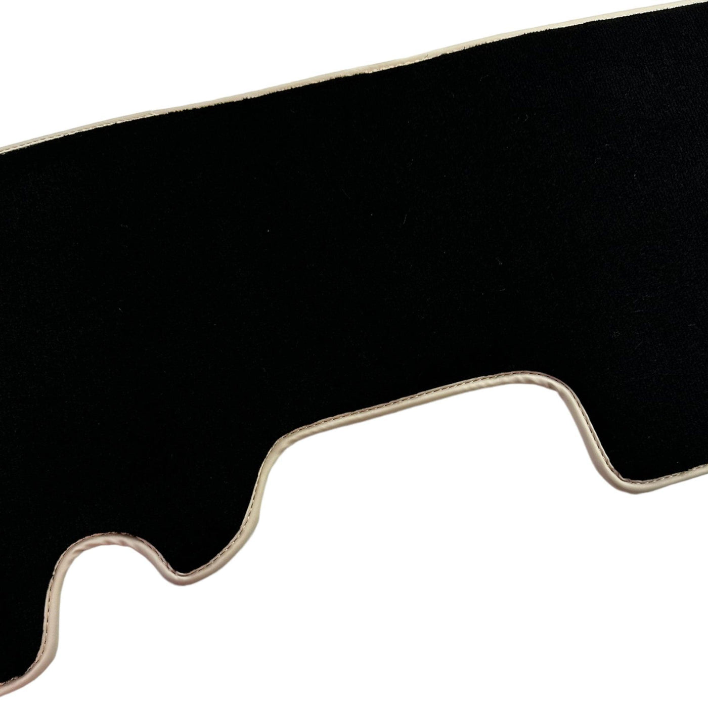 Black Floor Mats For Toyota Land Cruiser 80 (1985-1997) Beige Trim | ER56 Design - AutoWin