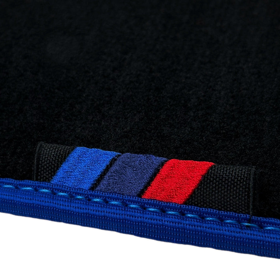 Black Mats For BMW G60 (2023-2026) Sedan | Blue Trim - AutoWin