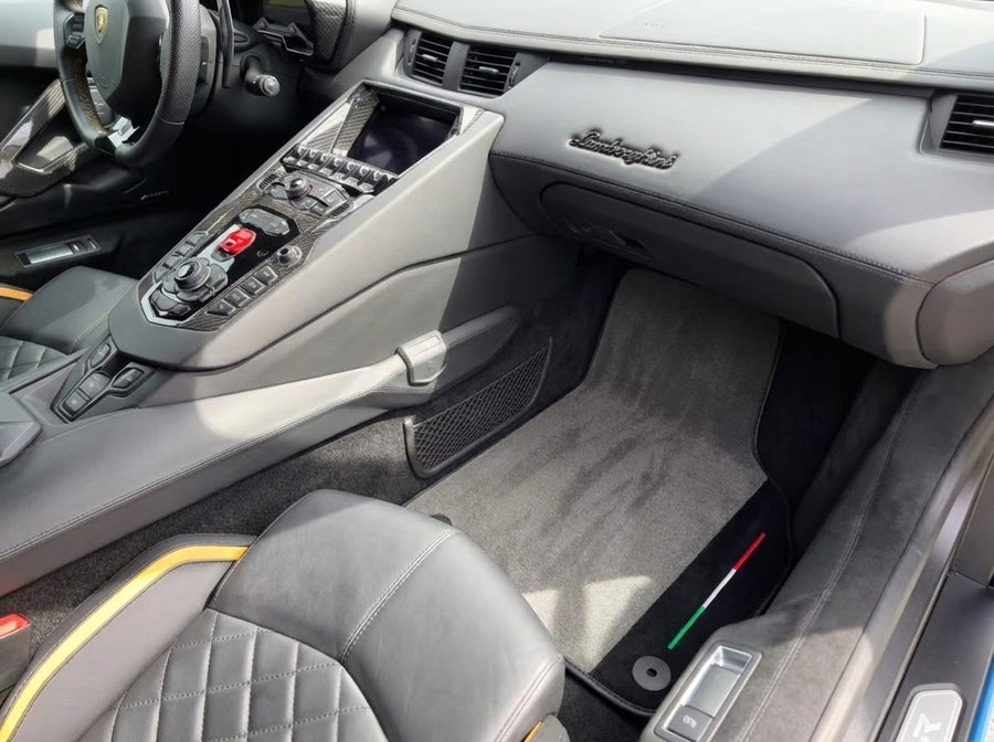 Tilpassbare grå bildeler for Lamborghini Aventador med Alcantara-lær