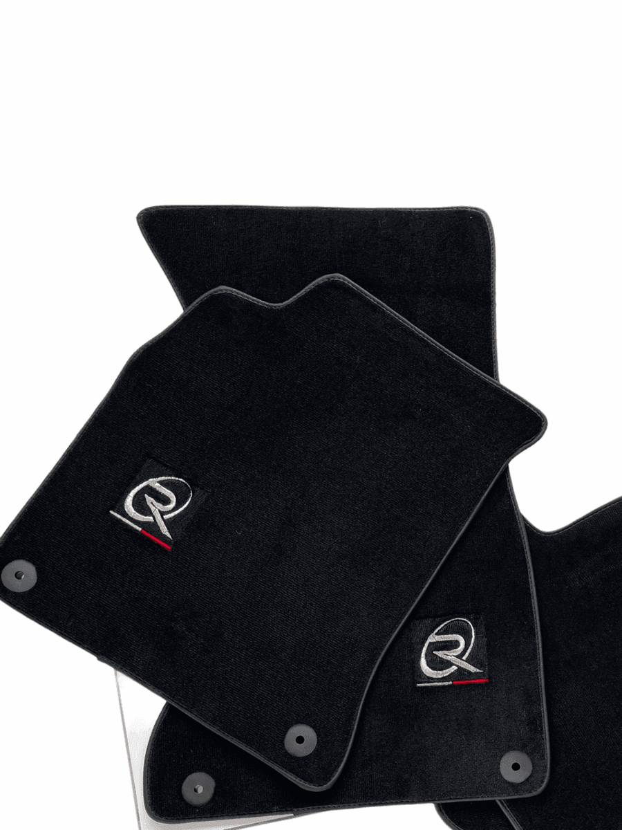 Floor Mats for Audi A4 - B9 Avant (2015-2018) - AutoWin