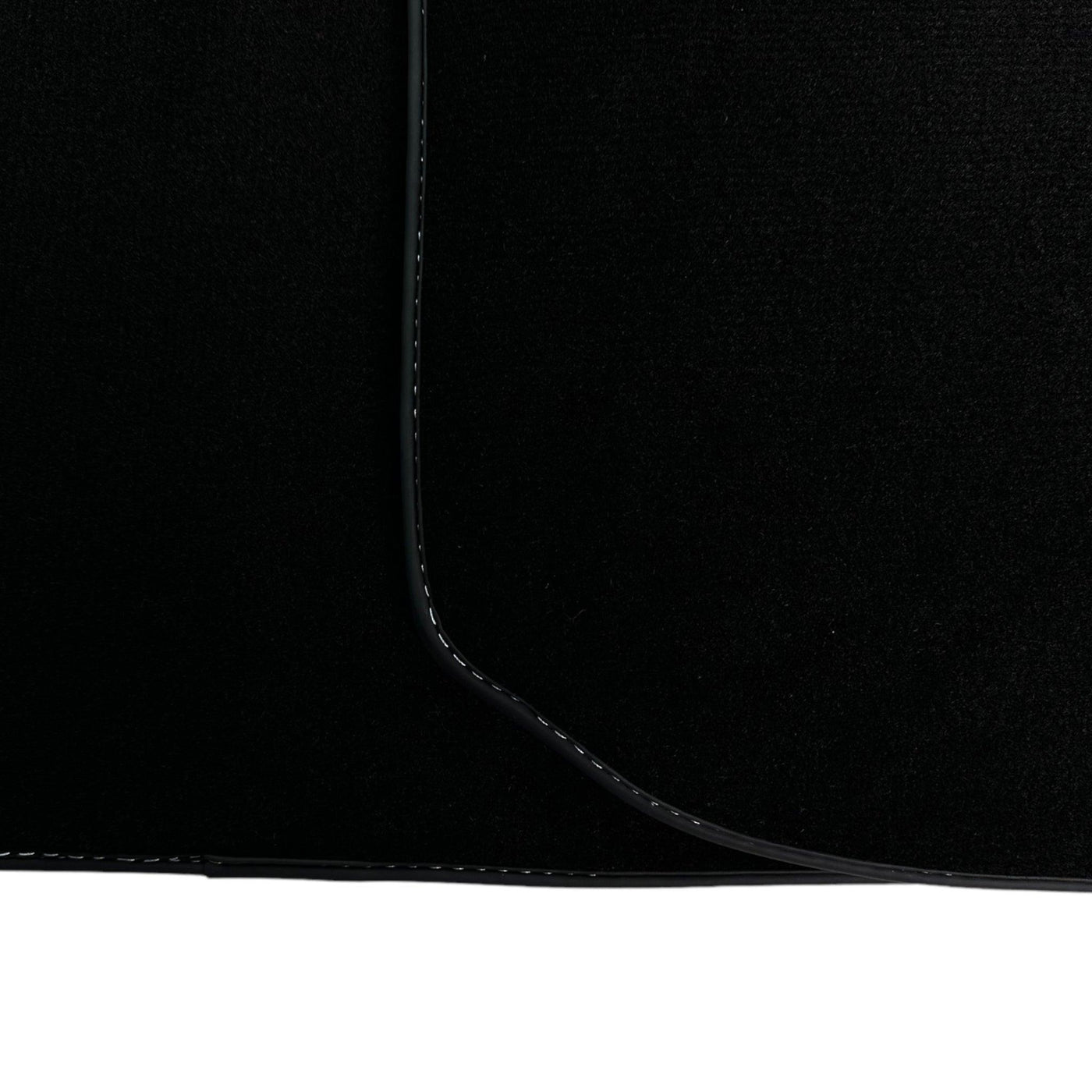 Floor Mats for Toyota Land Cruiser 100 (1998-2007) - AutoWin