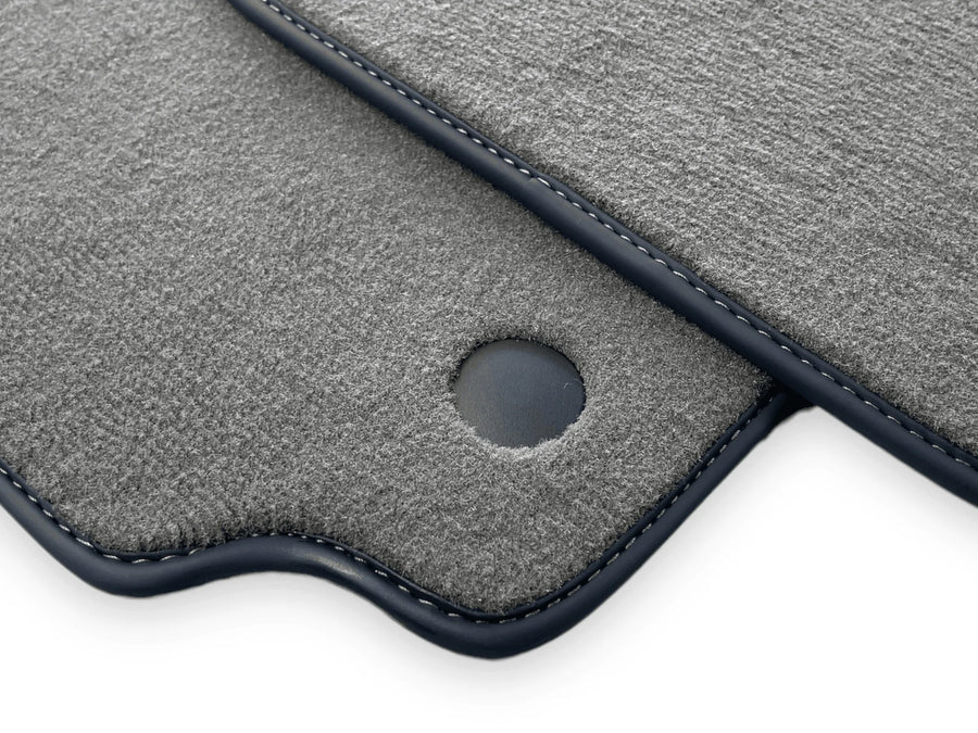 Grå Bilmatter For Ferrari 488 Spider 2015-2022 Alcantara Lær - AutoWin