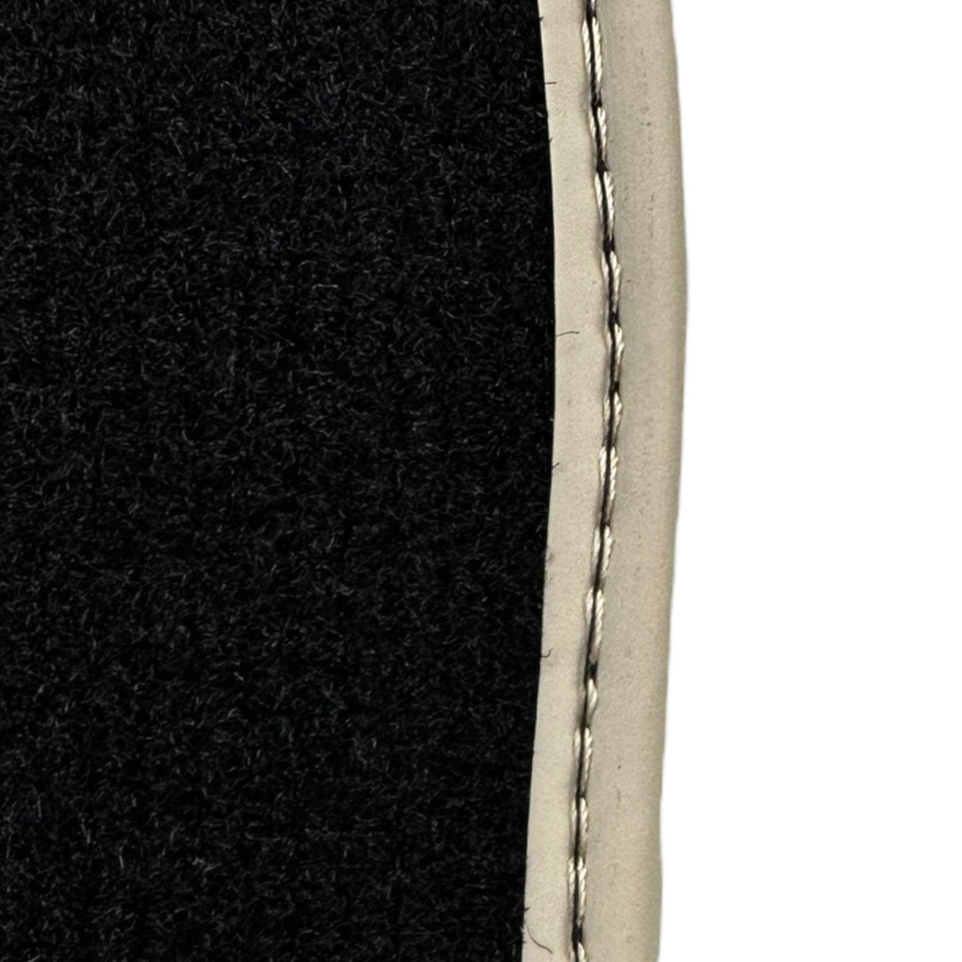 Black Floor Mats For Honda CR-V (2002-2006) - AutoWin