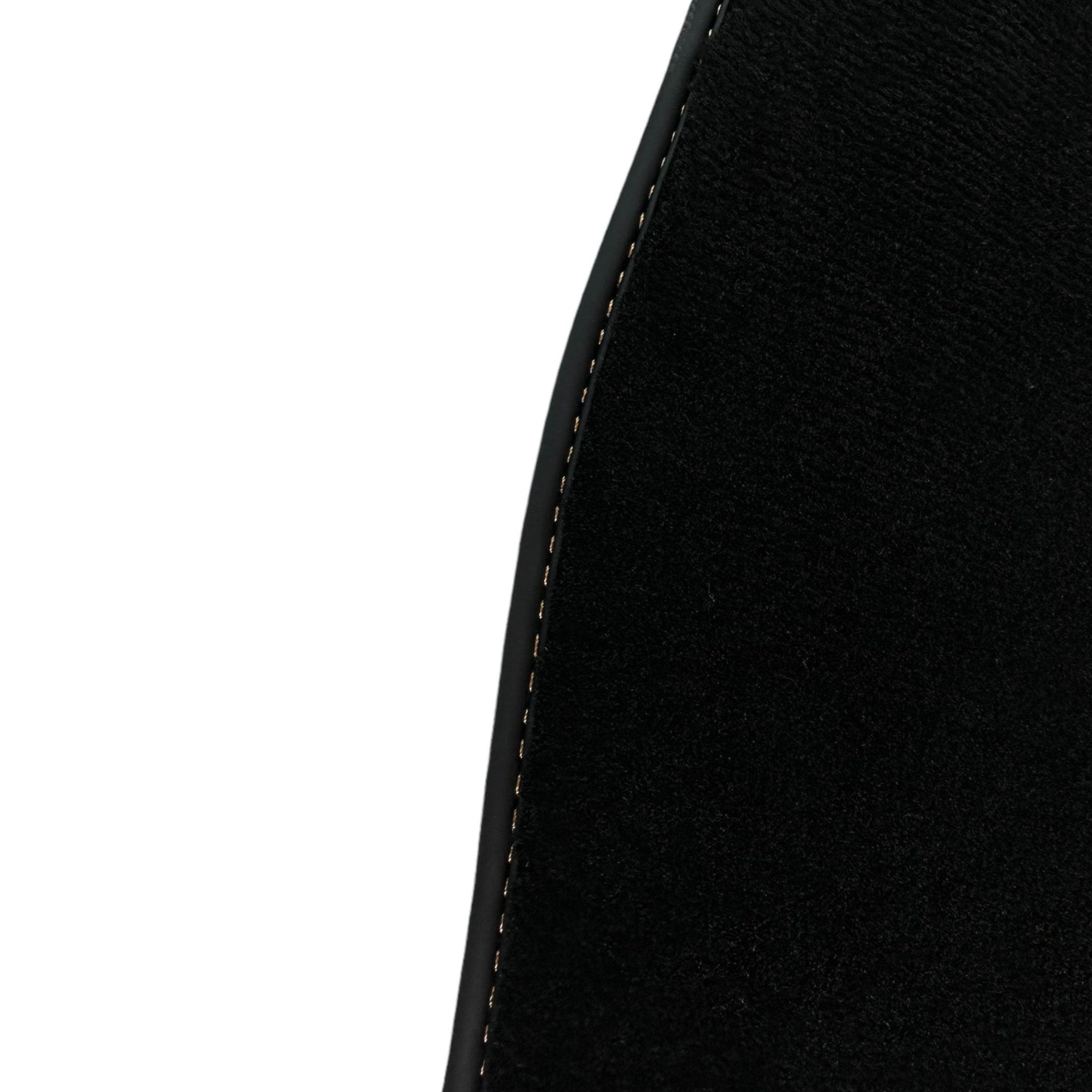 Black Floor Mats For Nissan 350Z (2003-2008) - AutoWin