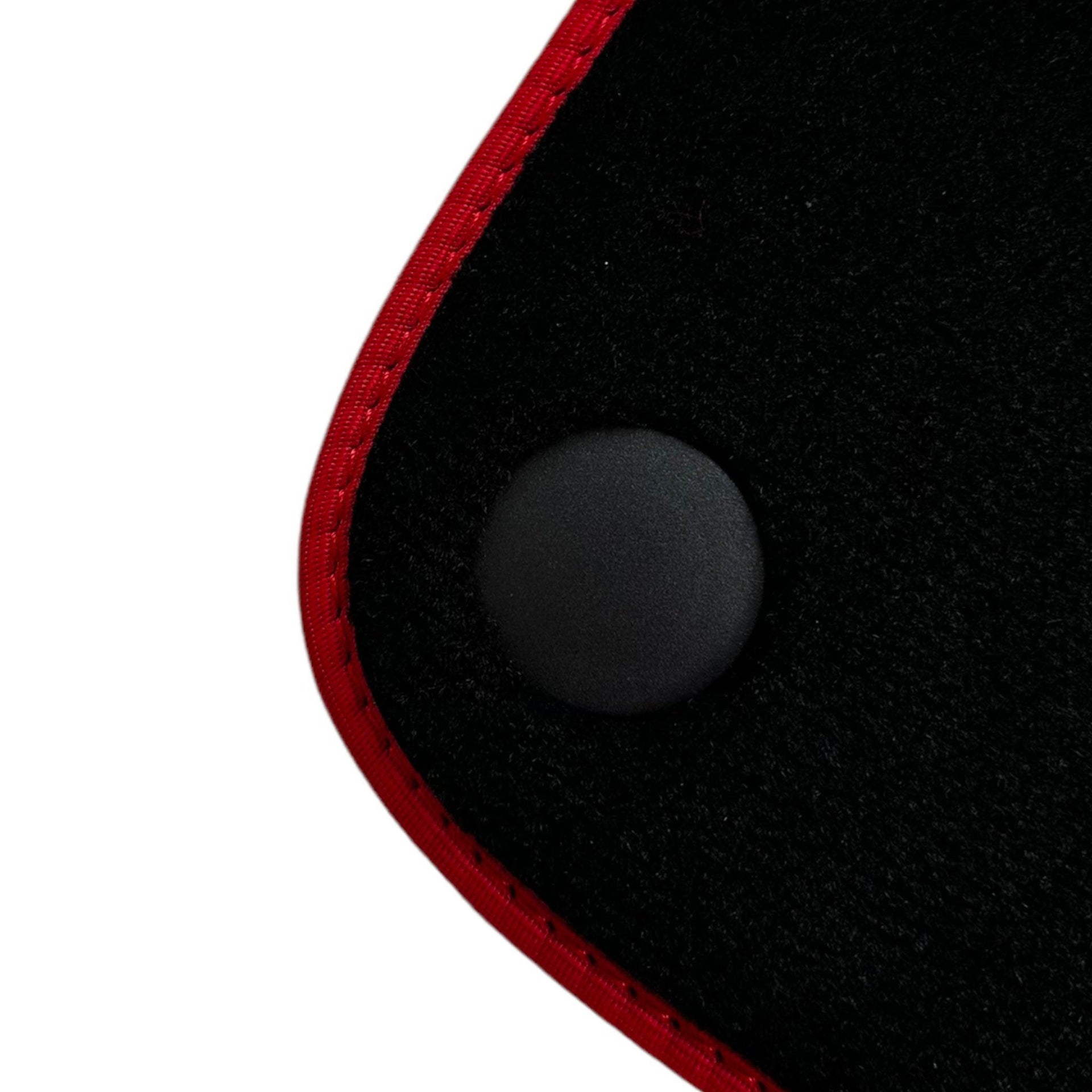 Black Floor Mats For Mercedes Benz C-Class W203 (2000-2007) ER56 Design - AutoWin