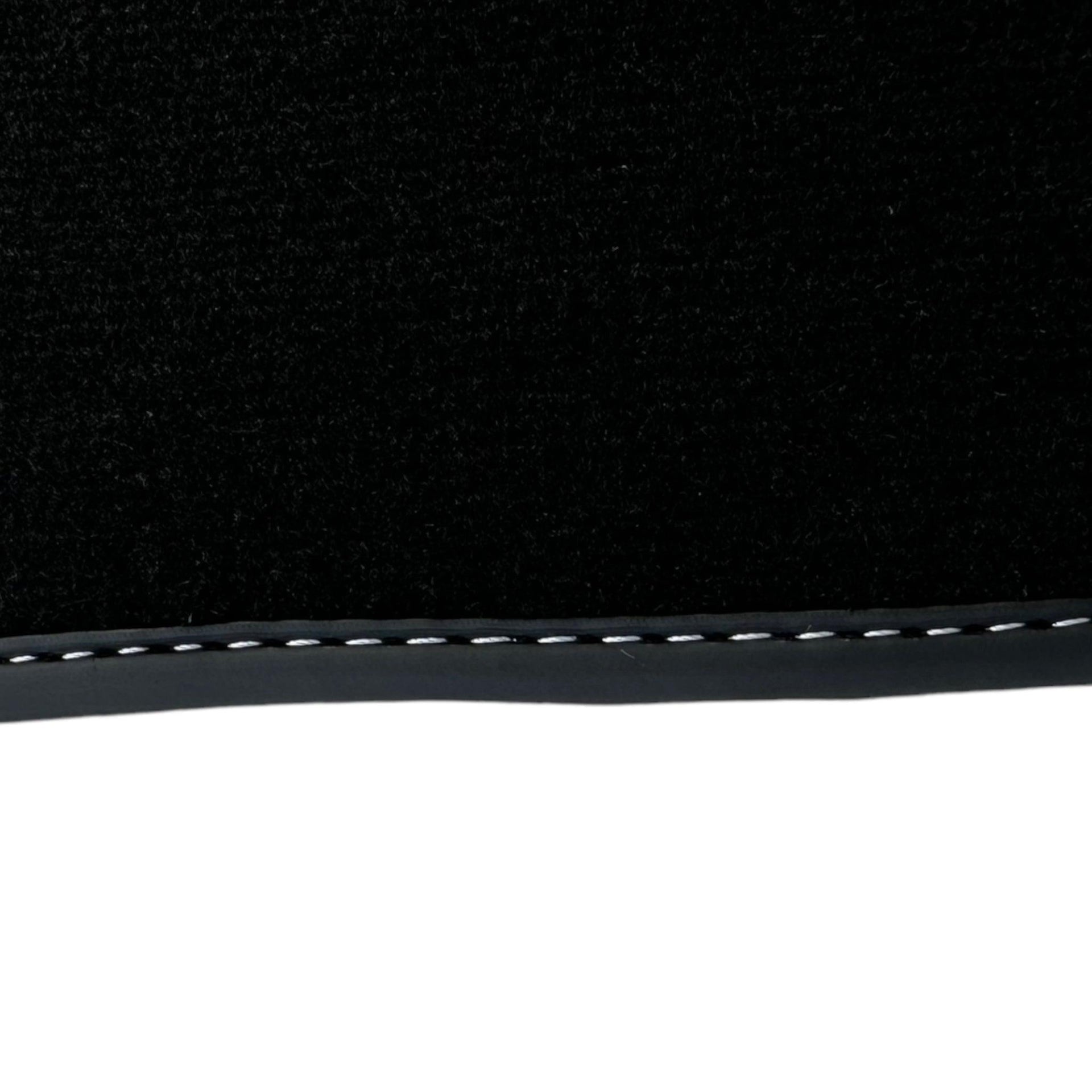 Black Floor Mats for Alfa Romeo 159 4-door Sedan (2006-2011) - AutoWin