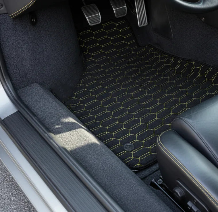 Interior look of floor mats for Lamborghini Diablo (1990-2001)