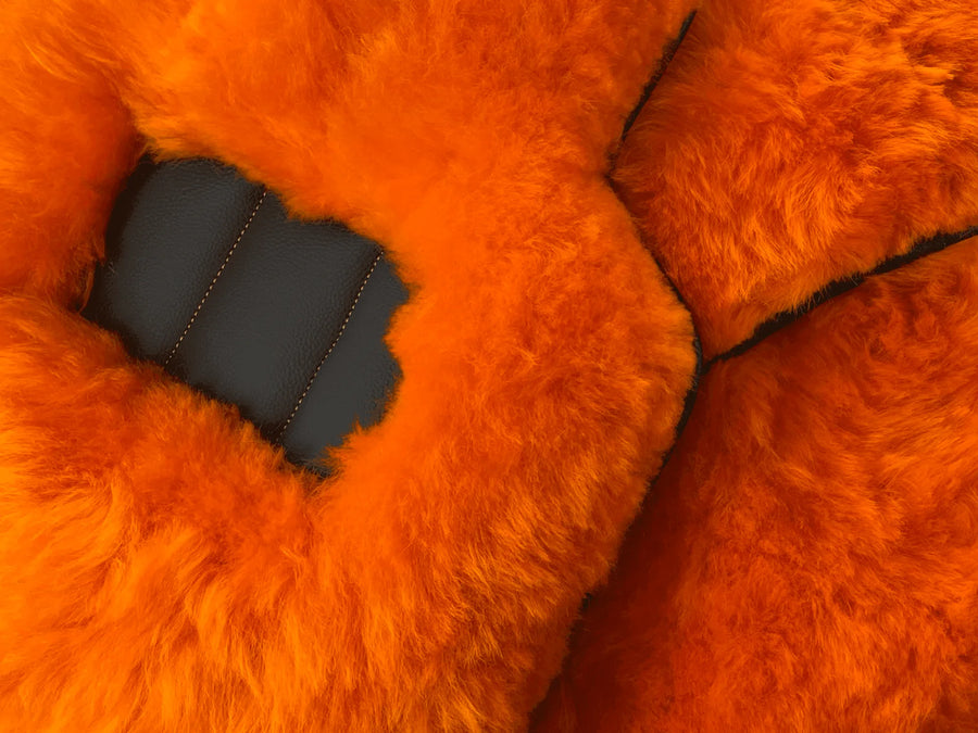 Orange Schaffell Autofußmatten für Rolls Royce Phantom VIII (2017-2024) ER56 Design Marke - AutoWin
