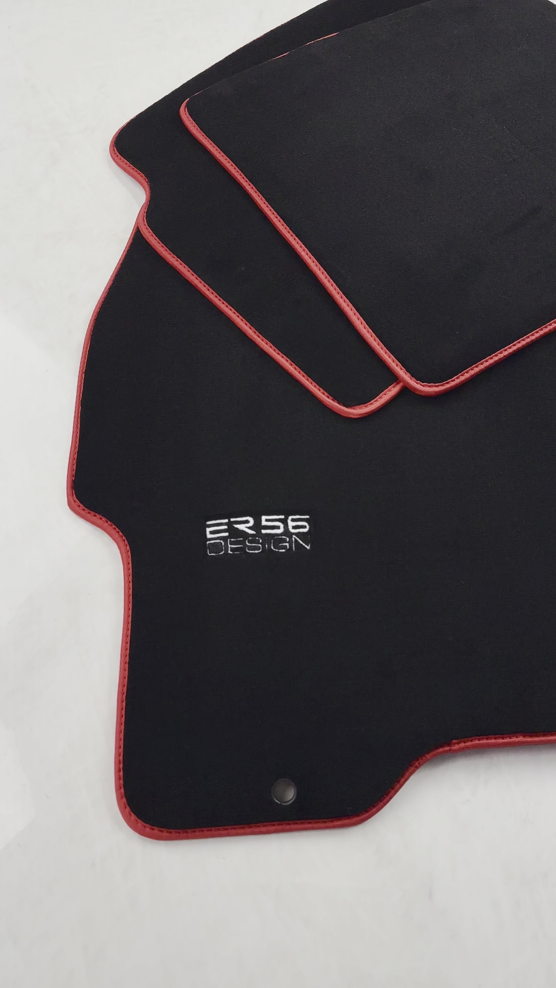 Schwarze Fußmatten für Honda Civic VI (1995–2000), ER56-Design mit rotem Rand - ER56 Design