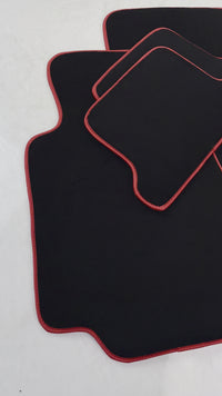 Schwarze Fußmatten für BMW 8er E31 2-türiges Coupé (1989–1999).