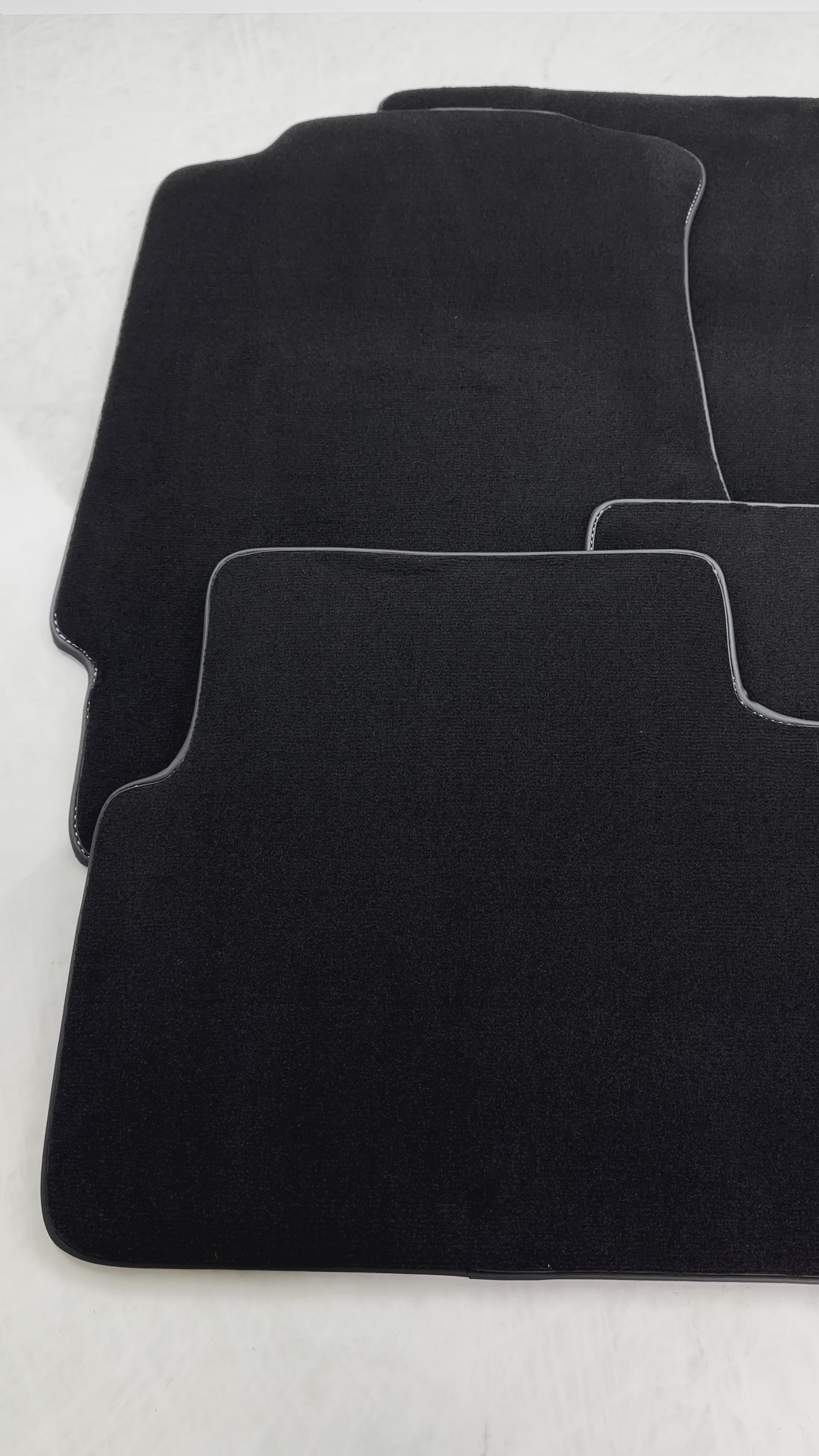 Black Floor Mats For Honda Civic V (1991-1995) - AutoWin