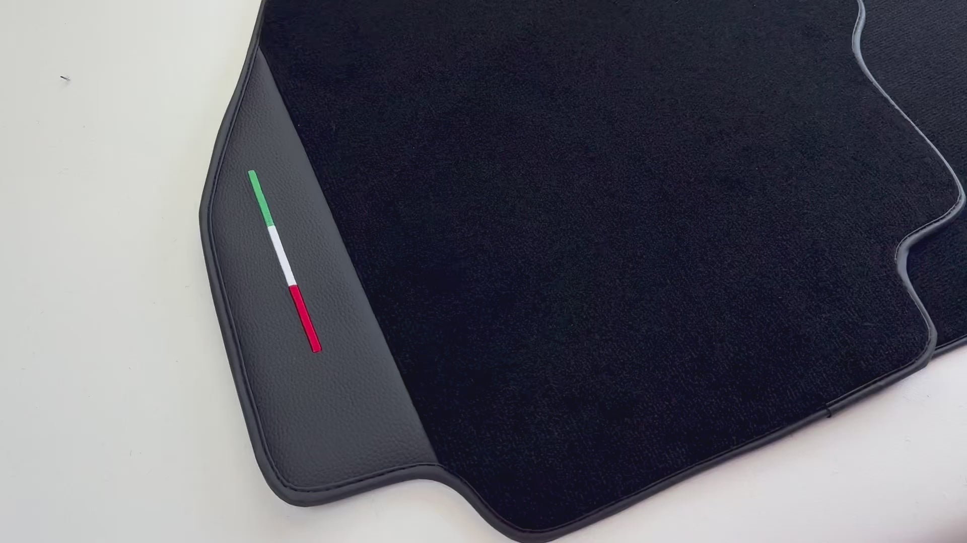 Fußmatten für Ferrari 328 GTS 1985-1989 mit Leder | Italienische Ausgabe - AutoWin.EU