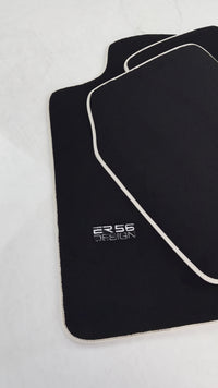 Schwarze Fußmatten für Toyota Hilux (1998–2005), ER56-Design