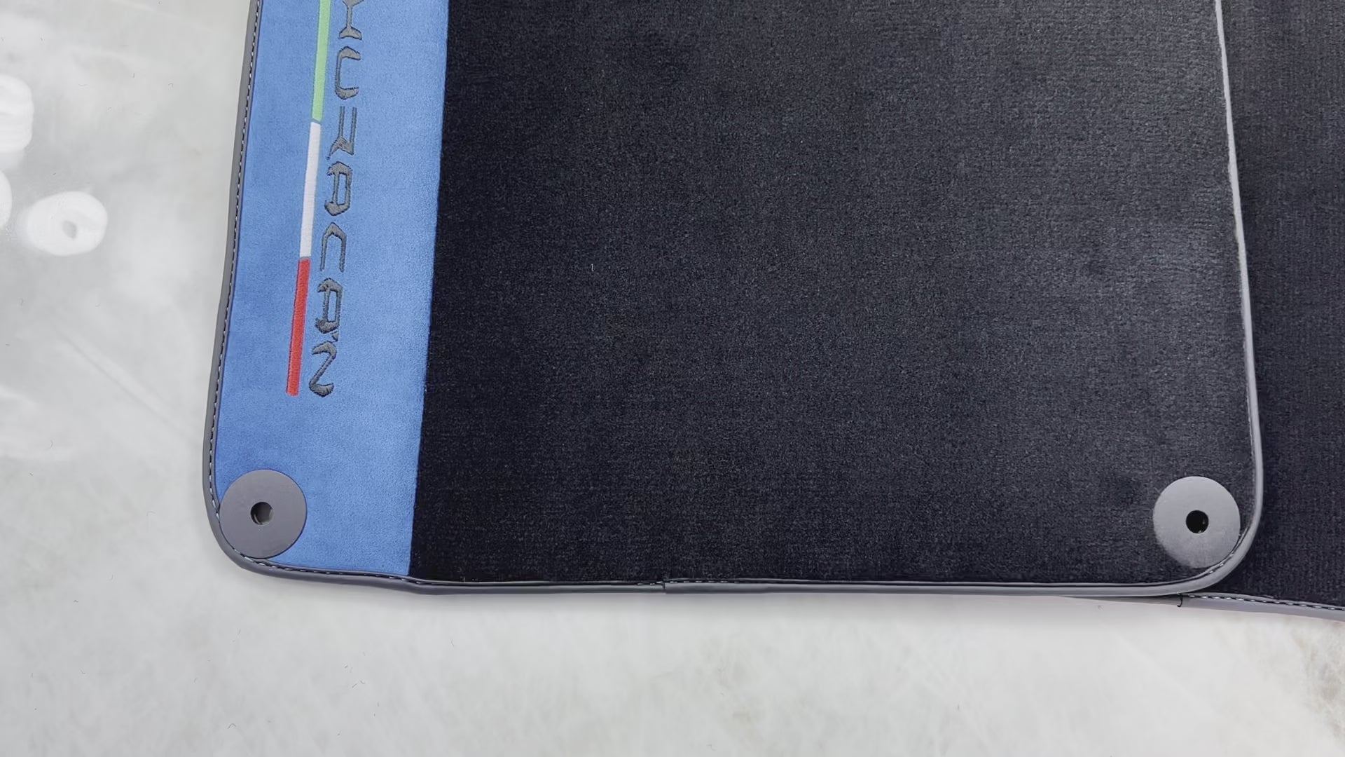 Black Floor Mats for Lamborghini Huracan 2014-2023 With Blue Alcantara Leather - AutoWin.EU