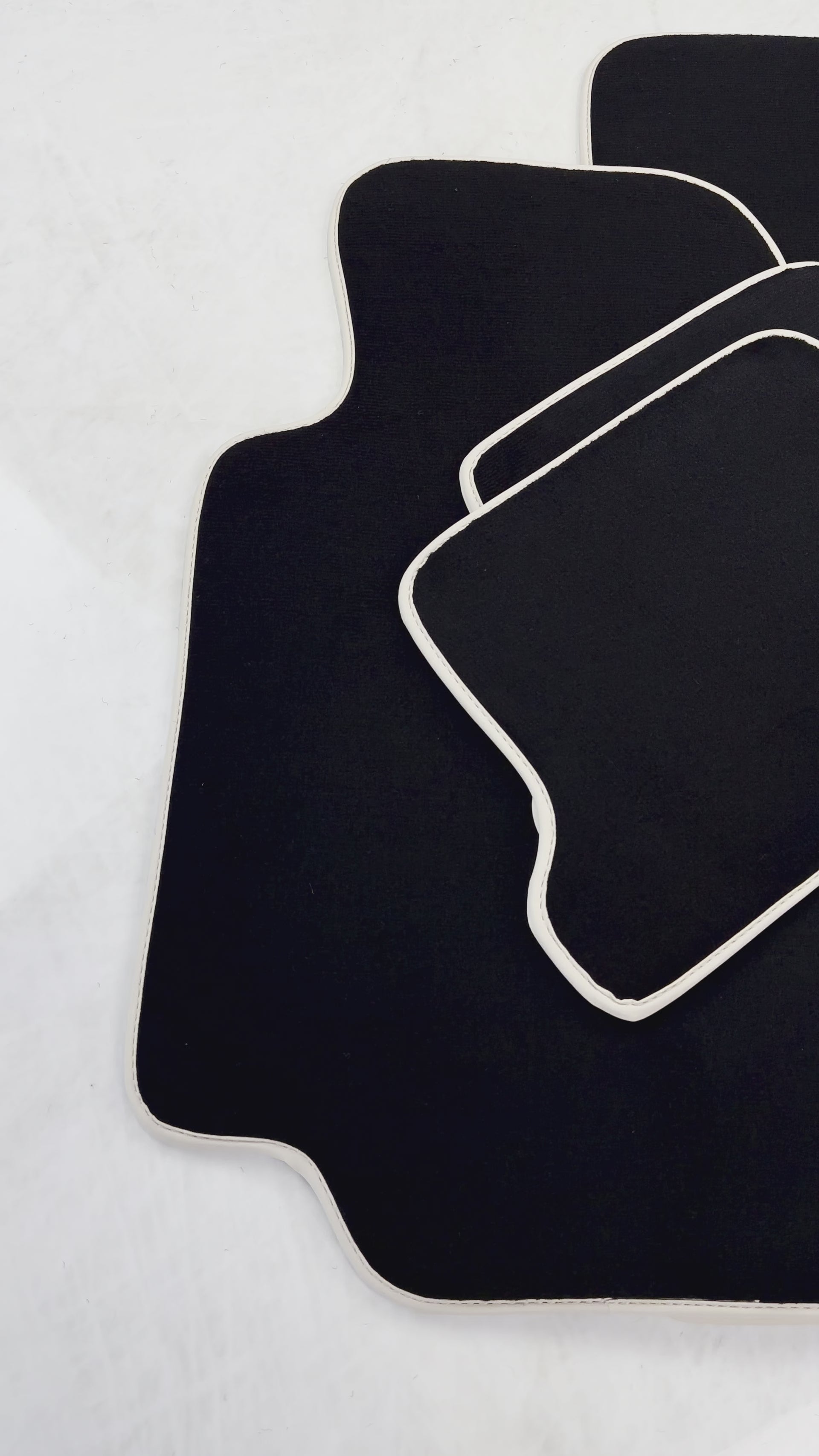 Svart bilmatter for BMW 8 Series E31 2-dørs kupé (1989-1999) - AutoWin