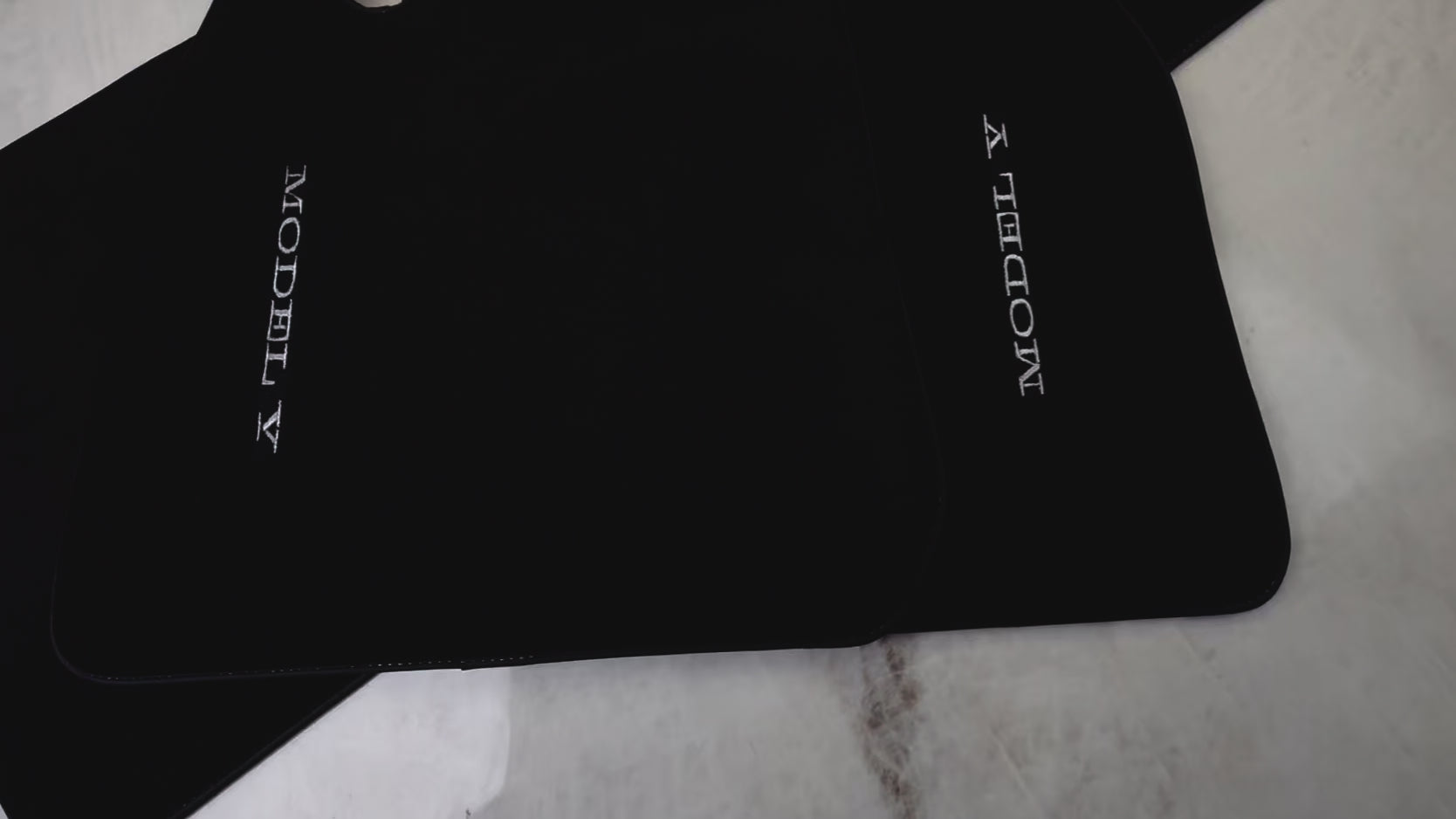 Black Floor Mats For Tesla Model Y (2020-2023) - ER56 Design