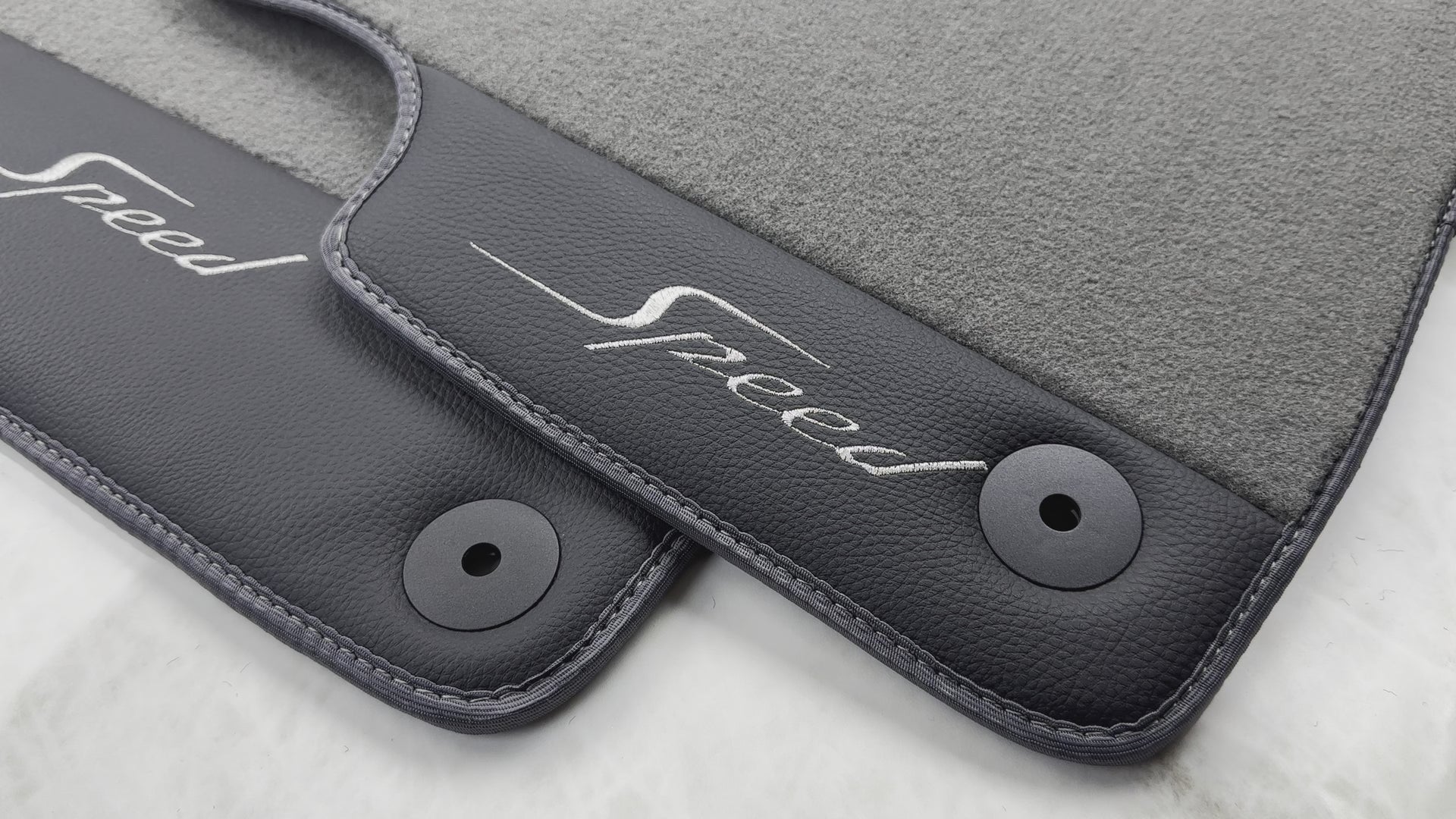 Graue Fußmatten für Bentley Bentayga (2015–2023) mit Leder - AutoWin