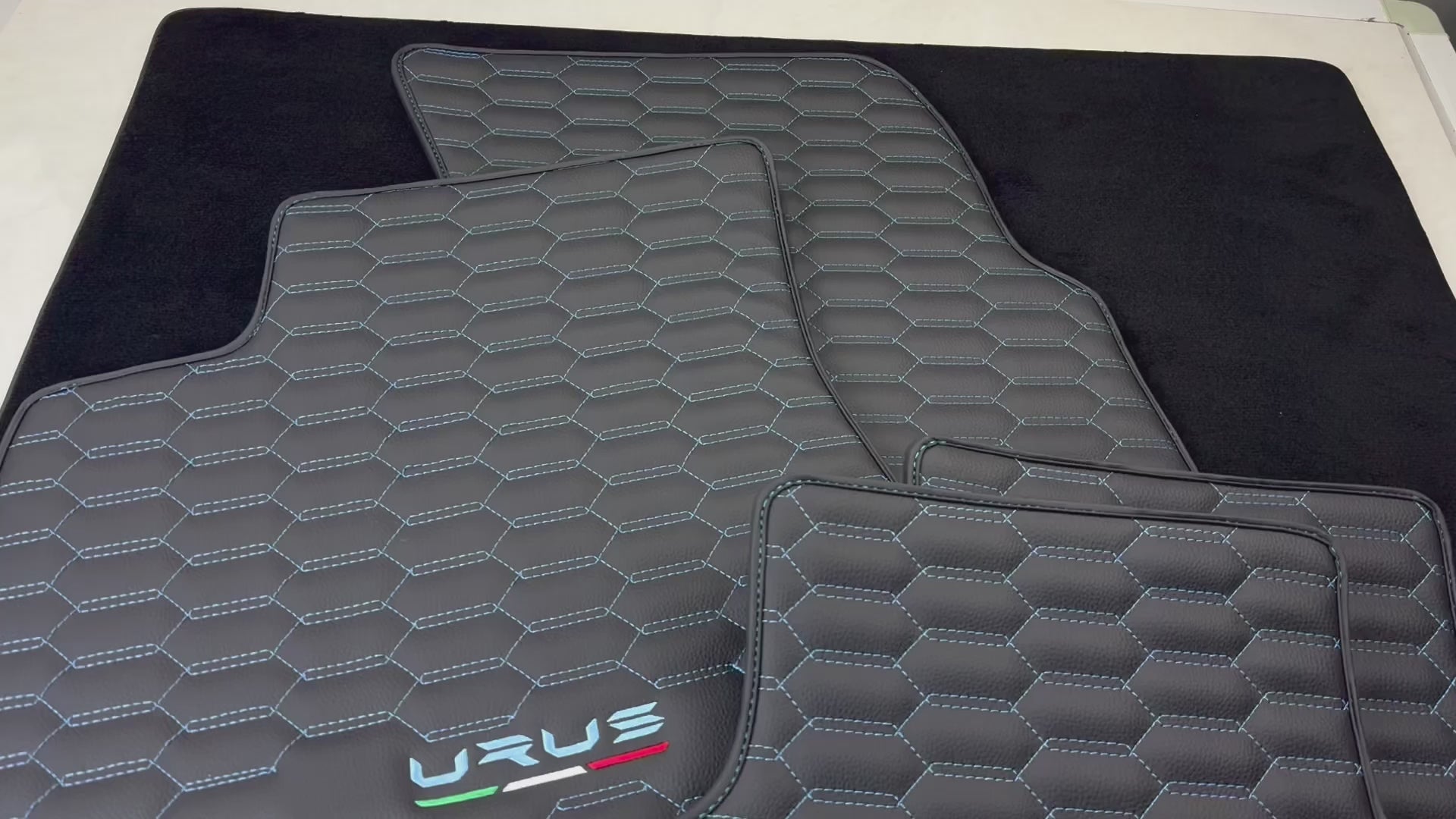 Floor Mats Set with Trunk Mat for Lamborghini Urus with Black Leather - AutoWin.EU