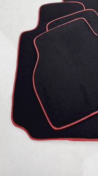 Svarte bilmatter for BMW 7-serie E38 (1994-2001)