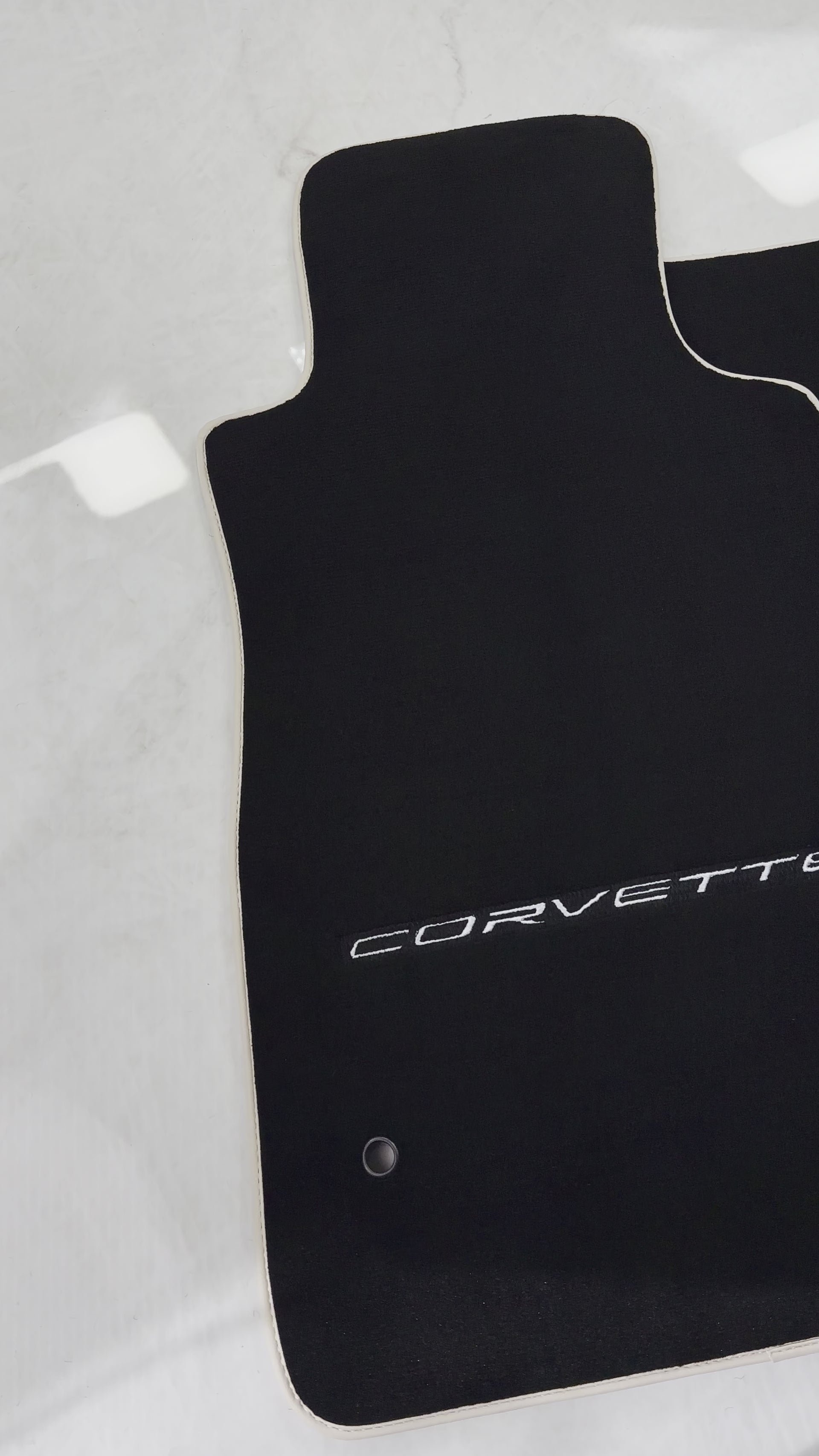 Black Floor Mats For Chevrolet Corvette C6 (2005-2013) with Beige Trim - AutoWin