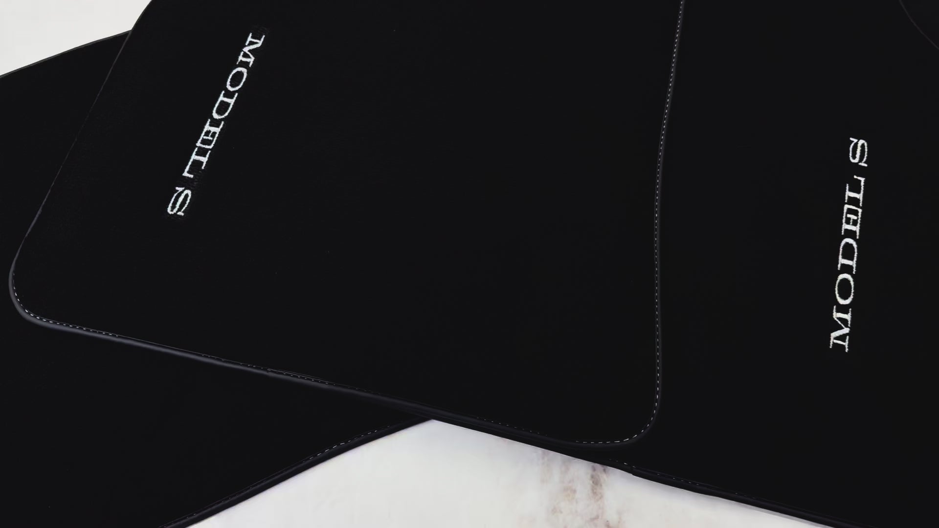 Black Floor Mats For Tesla Model S (2012-2023) - ER56 Design