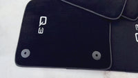 Svart bilmatter for Audi Q3 8U (2011-2018)