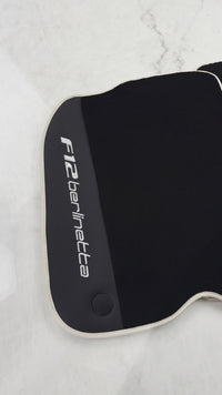 Schwarze Fußmatten für Ferrari F12 Berlinetta (2012–2022) mit Leder