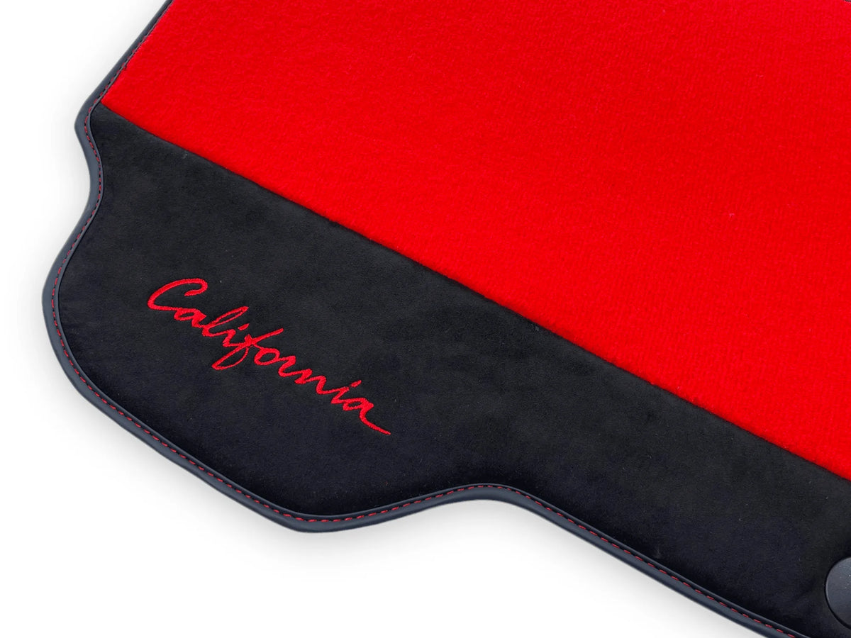 Røde Bilmatter For Ferrari California 2008-2014 Med Alcantara - AutoWin