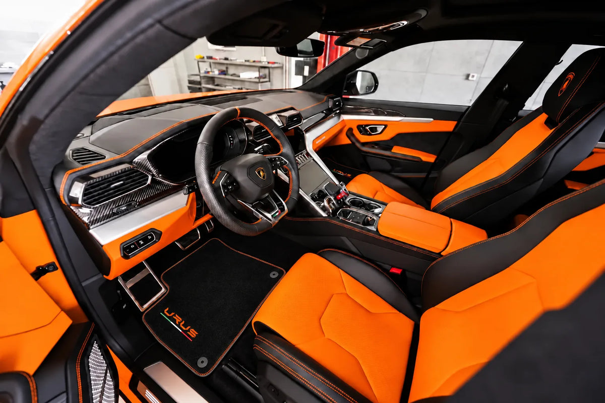 Interior look of floor mats for Automatten für Lamborghini Urus Black Tailored Yellow Edition
