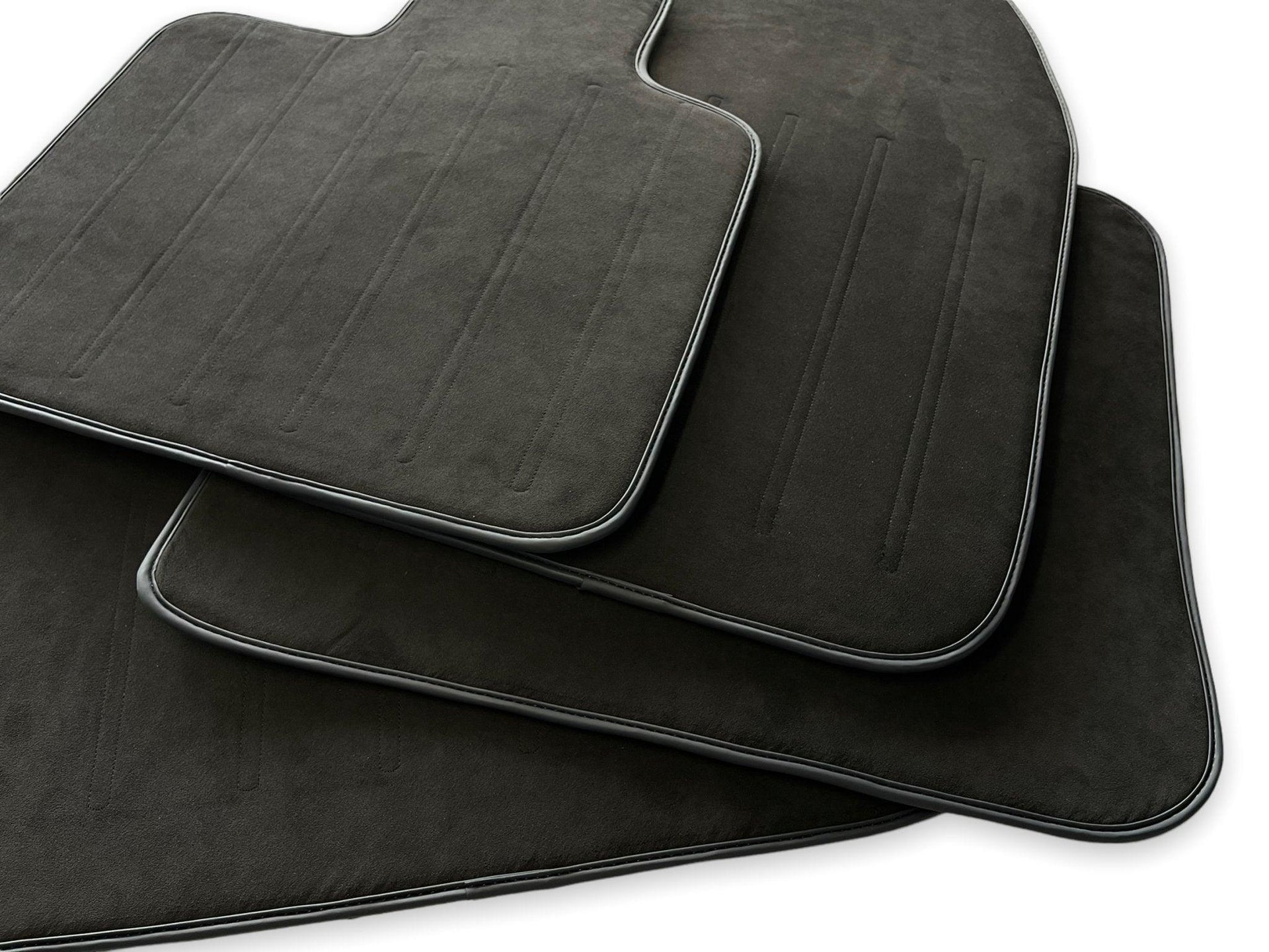 Alcantara Floor Mats For Rolls Royce Black Badge Cullinan - AutoWin