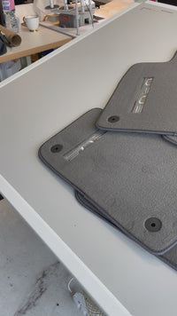 Fußmatten für Lamborghini Urus Grey Tailored Carpets 