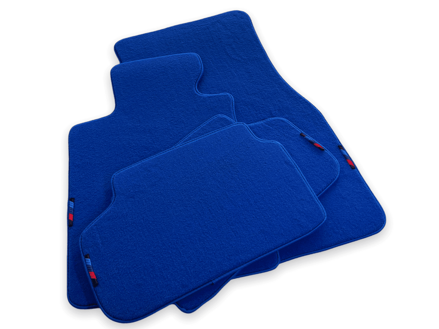 Blue Mats For BMW M5 E34 With M Package - AutoWin