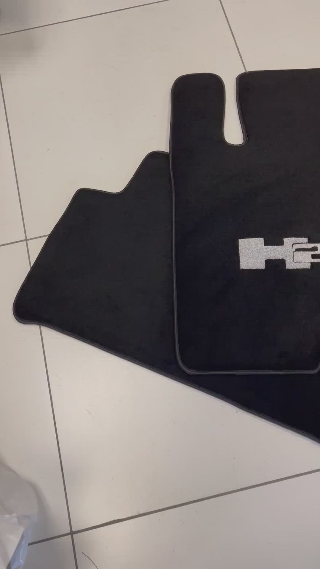 Bilmatter for Hummer H2 2003-2009 Skreddersydde svarte tepper - AutoWin.EU