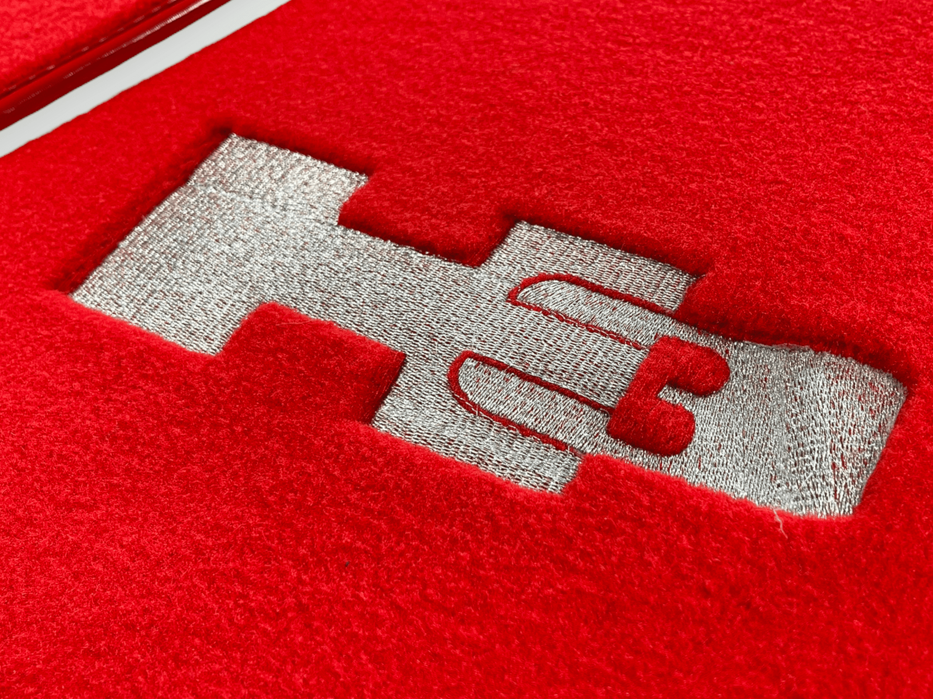 Floor Mats For Hummer H3 2005-2010 Tailored Red Color Carpets - AutoWin