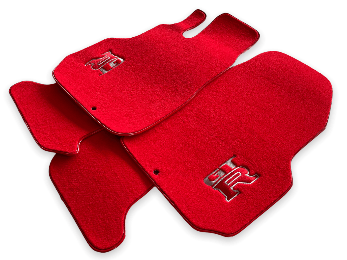 Floor Mats for Nissan GT-R - Tailored Red Carpets Set with GTR Emblem | AutoWin