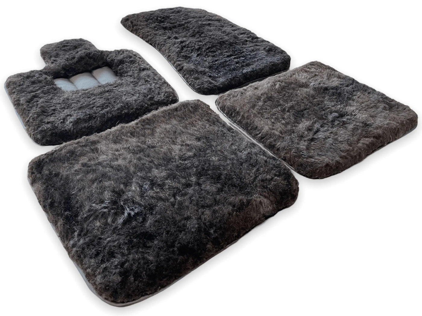 Genuine Sheepskin Floor Mats Bentley Mulsanne (2010-2020) Er56 Design Brand - AutoWin